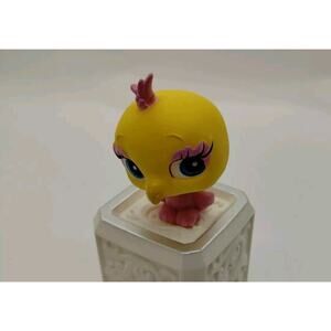 👀 Bratz lil' Angelz #744 Yellow and Pink Parrot Hasbro Littlest Pet Shop Hasbro